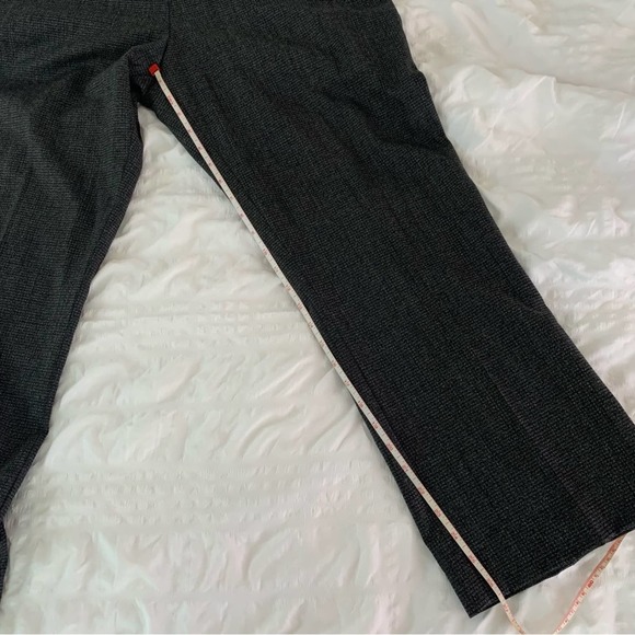 Hugo Boss Gray Tweed Cropped Pants - Picture 14 of 16